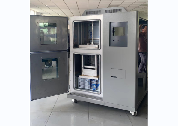 冷熱沖擊試驗箱使用要注意什么呢?