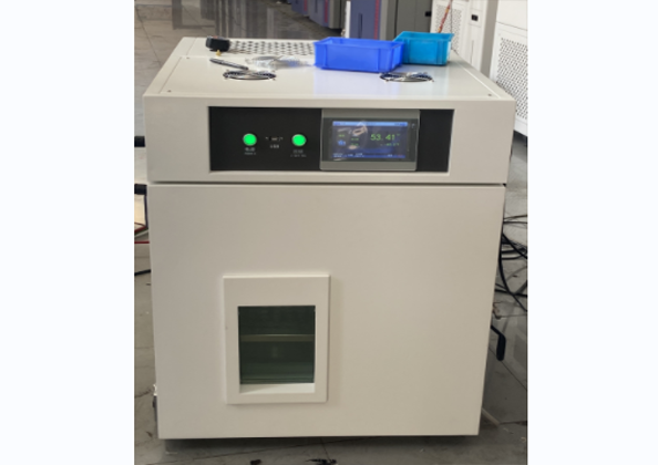 桌上恒溫恒濕試驗(yàn)箱表層起霜的原因有哪些