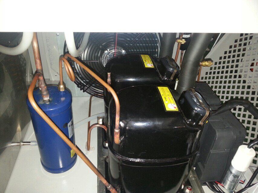 試驗(yàn)箱壓縮機(jī)部分示意圖
