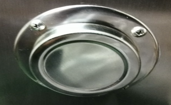 冷熱沖擊箱右側(cè)的測試孔有什么作用？