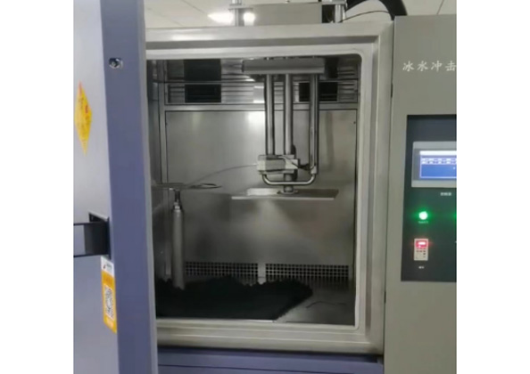 冰水沖擊試驗箱適合在什么環(huán)境下工作？
