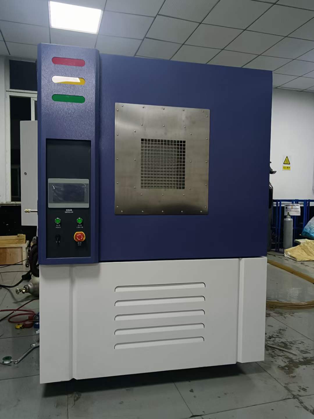 高低溫低氣壓示意圖